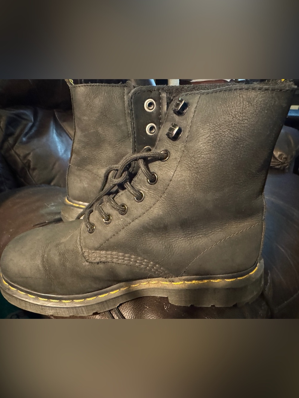 Dr. Martens Black Leather Lace-Up Combat Boots 1460 Paschal WG sz 8